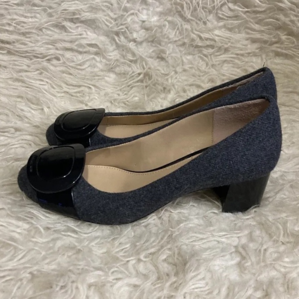 7-11 Michael KORS Shoes Pumps Gray Fabric Buckle 6